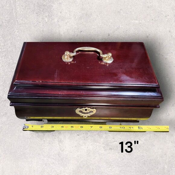 Vintage Bombay Company Mahogany Jewelry Box Red Velvet Lined w/ 2 Keys Large - Picture 16 of 16